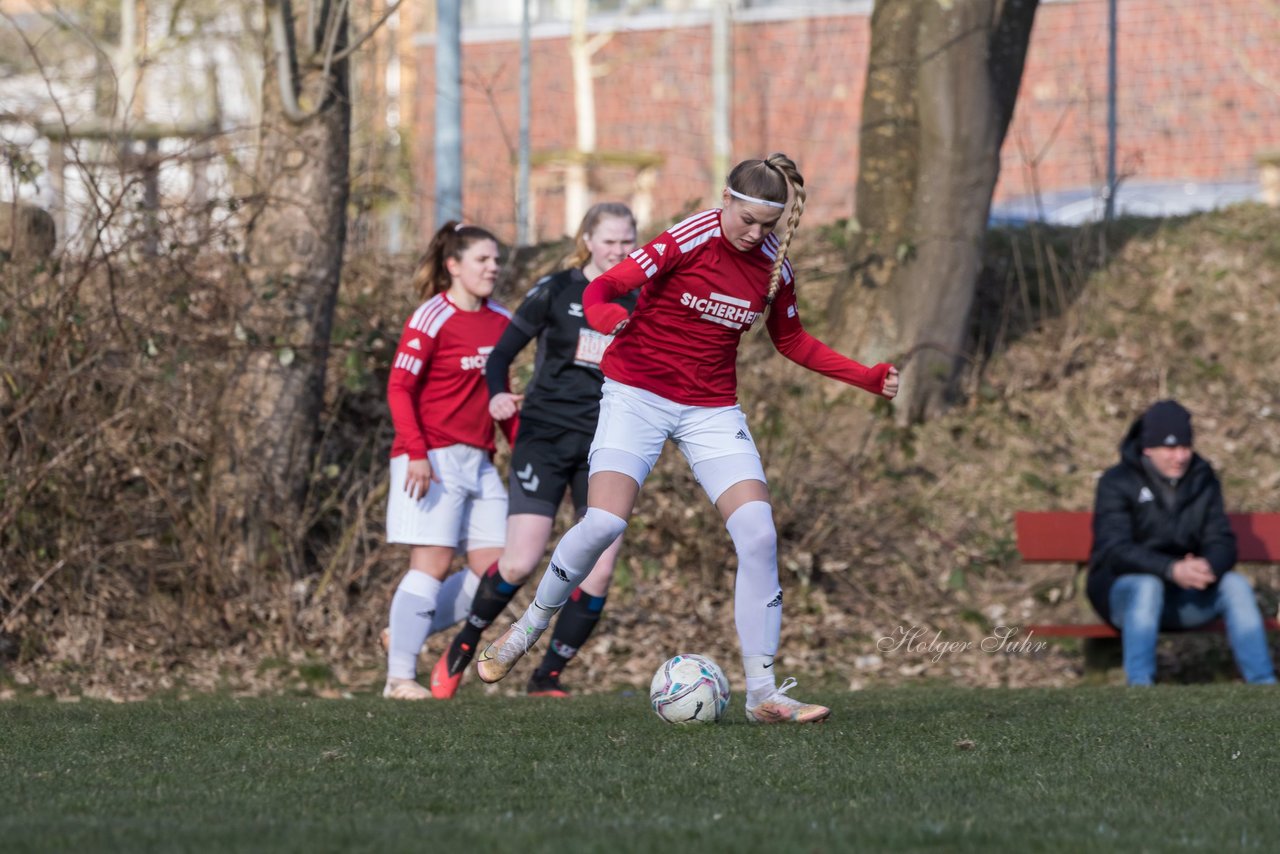 Bild 79 - F Rot Schwarz Kiel - SV Henstedt Ulzburg 2 : Ergebnis: 1:1